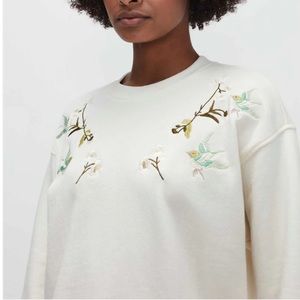 7 FOR ALL MANKIND
Boyfriend Crewneck Sweatshirt With Floral Embroidery I…